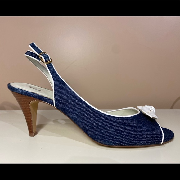 NEW FIRST 3” heels in JEAN with WHITE leather bow - Picture 4 of 4